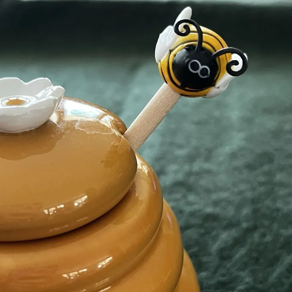 Mini Honey Pot Ceramic Jar & Wood Dipper Joie MSC Beehive with Bee Dipper